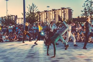 Image de l'article Fièvre – Cie .Bart – Spectacle danse – Villages en Scène